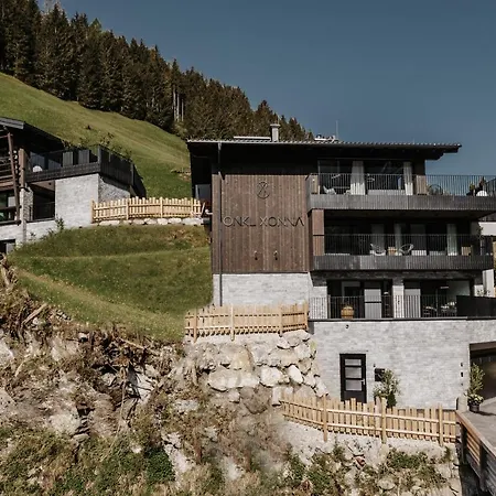 Onkl Xonna Premium Alpin Huttschlag