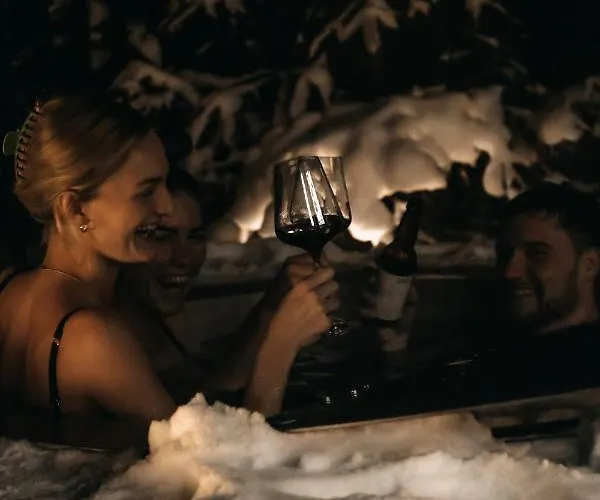 Dağ evi Onkl Xonna Premium Alpin Hüttschlag